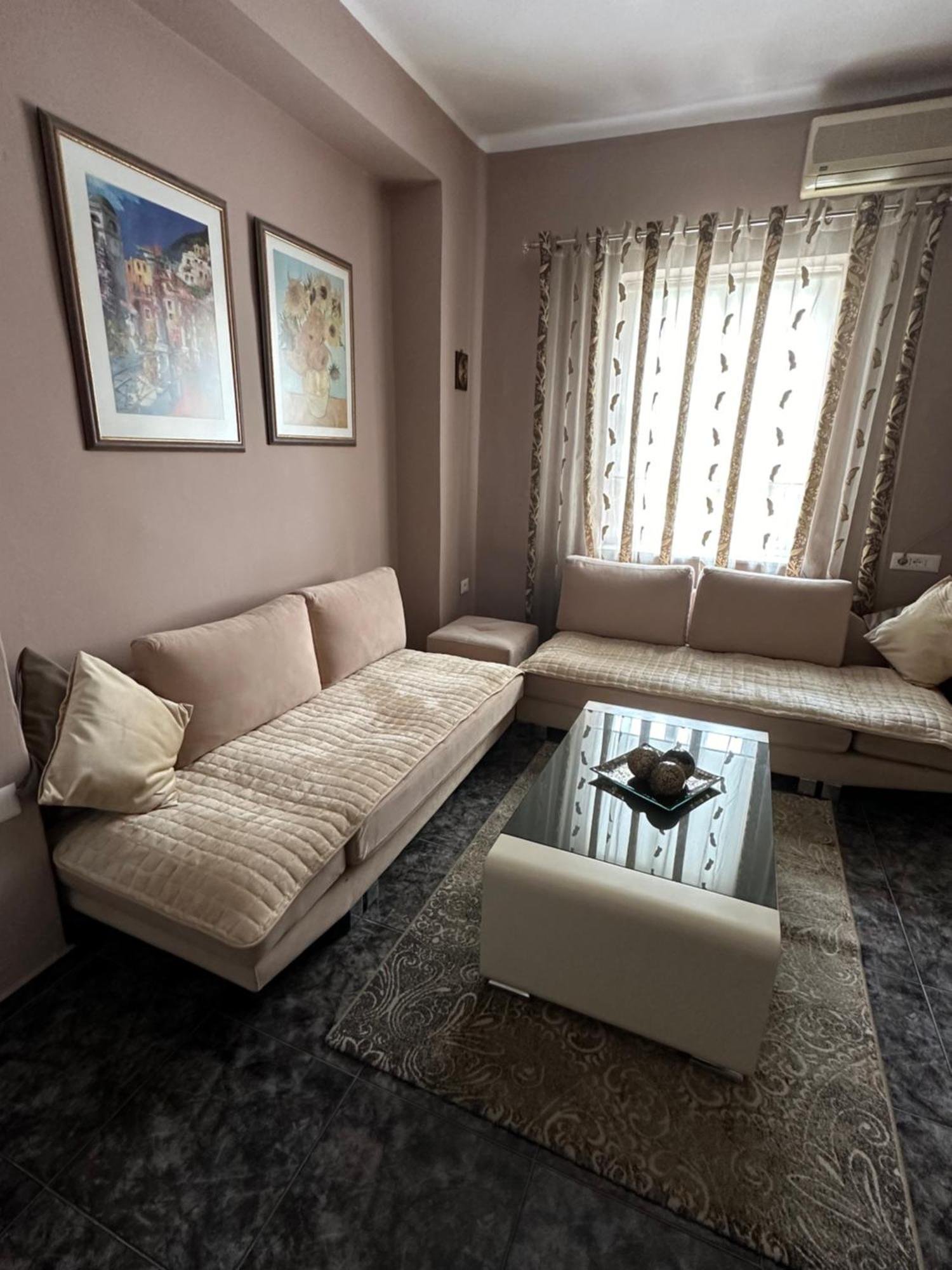 Midtown Cozy Apartment Tiranë Ngoại thất bức ảnh